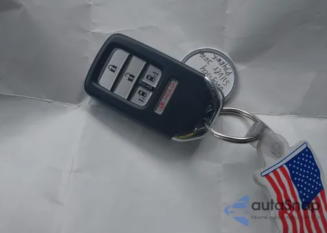 2016 Honda Odyssey Se from USA, damaged, VIN 5FNRL5H35GB153835